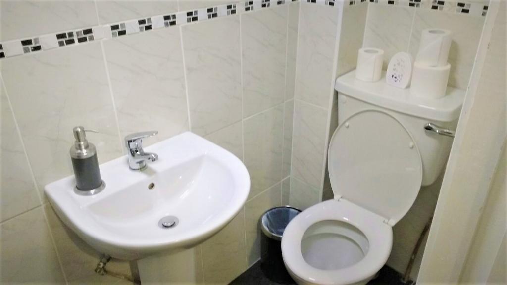 Backpackers Citi Hostel Дъблин Екстериор снимка
