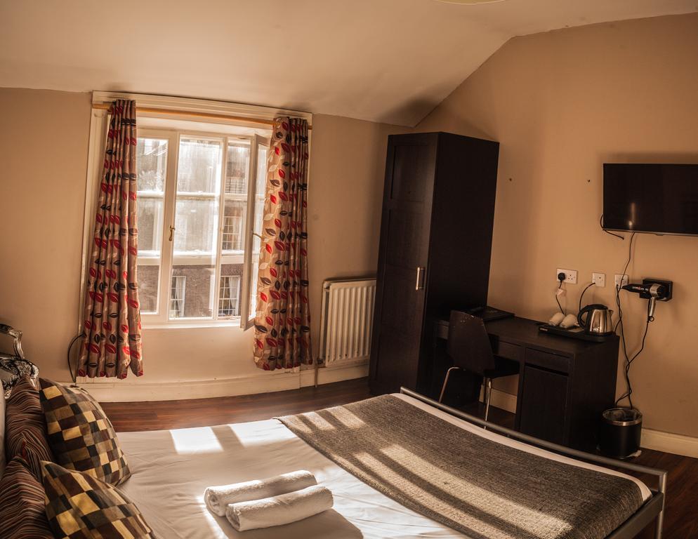 Backpackers Citi Hostel Дъблин Екстериор снимка