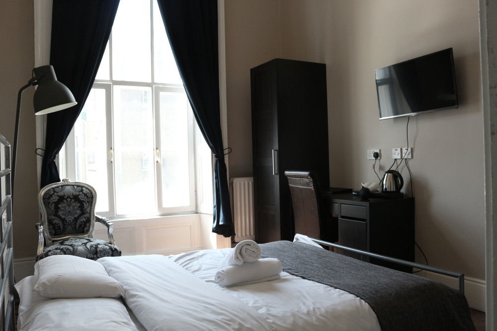Backpackers Citi Hostel Дъблин Екстериор снимка