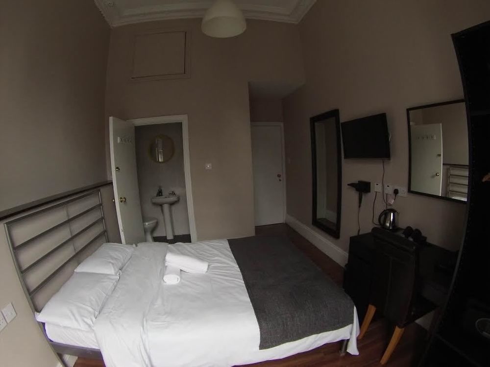 Backpackers Citi Hostel Дъблин Екстериор снимка